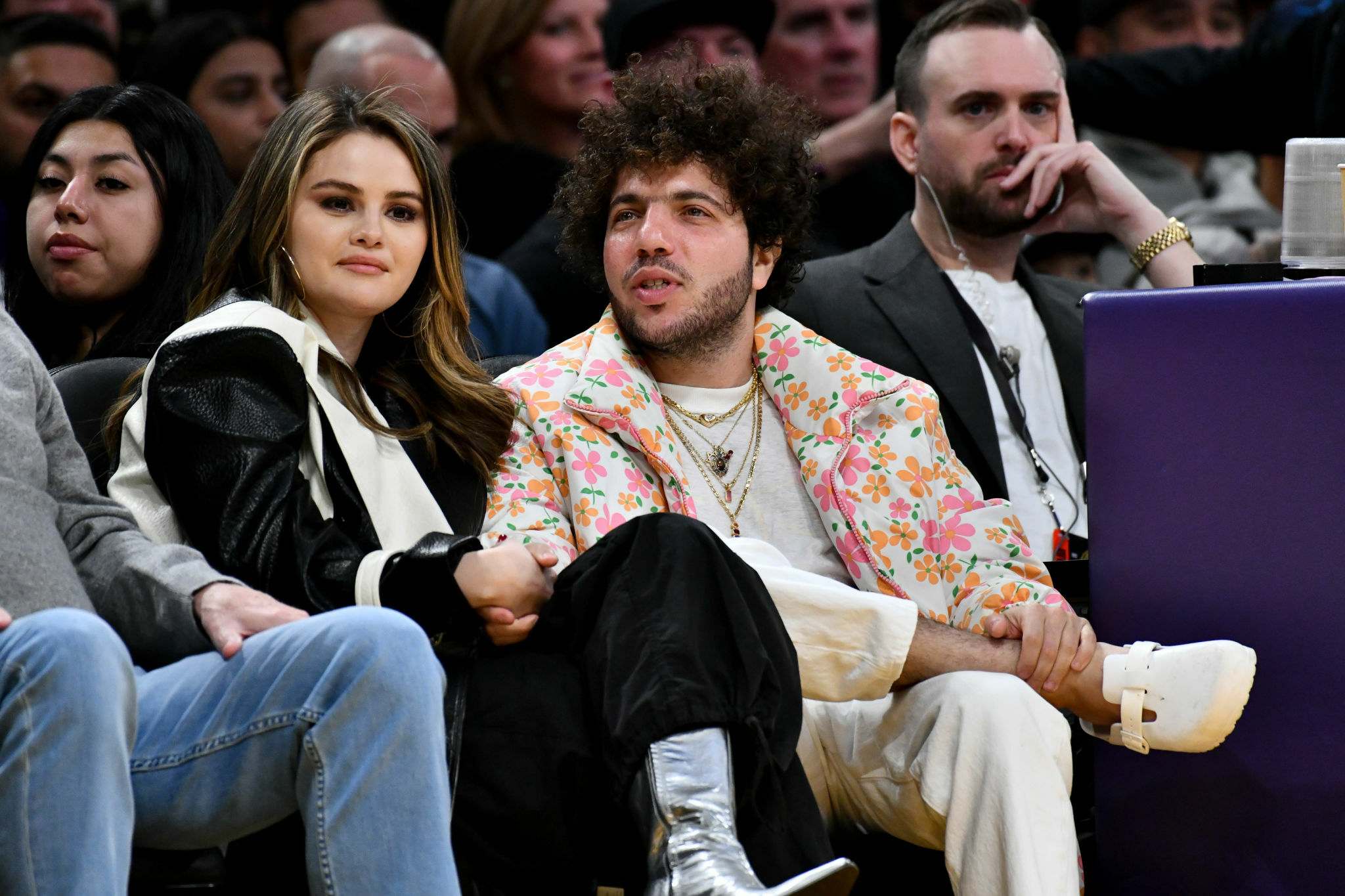 Selena_Gomez_-_Miami_Heat_v_Los_Angeles_Lakers_at_Crypto_com_Arena_in_Los_Angeles_January_32C_202413.jpg