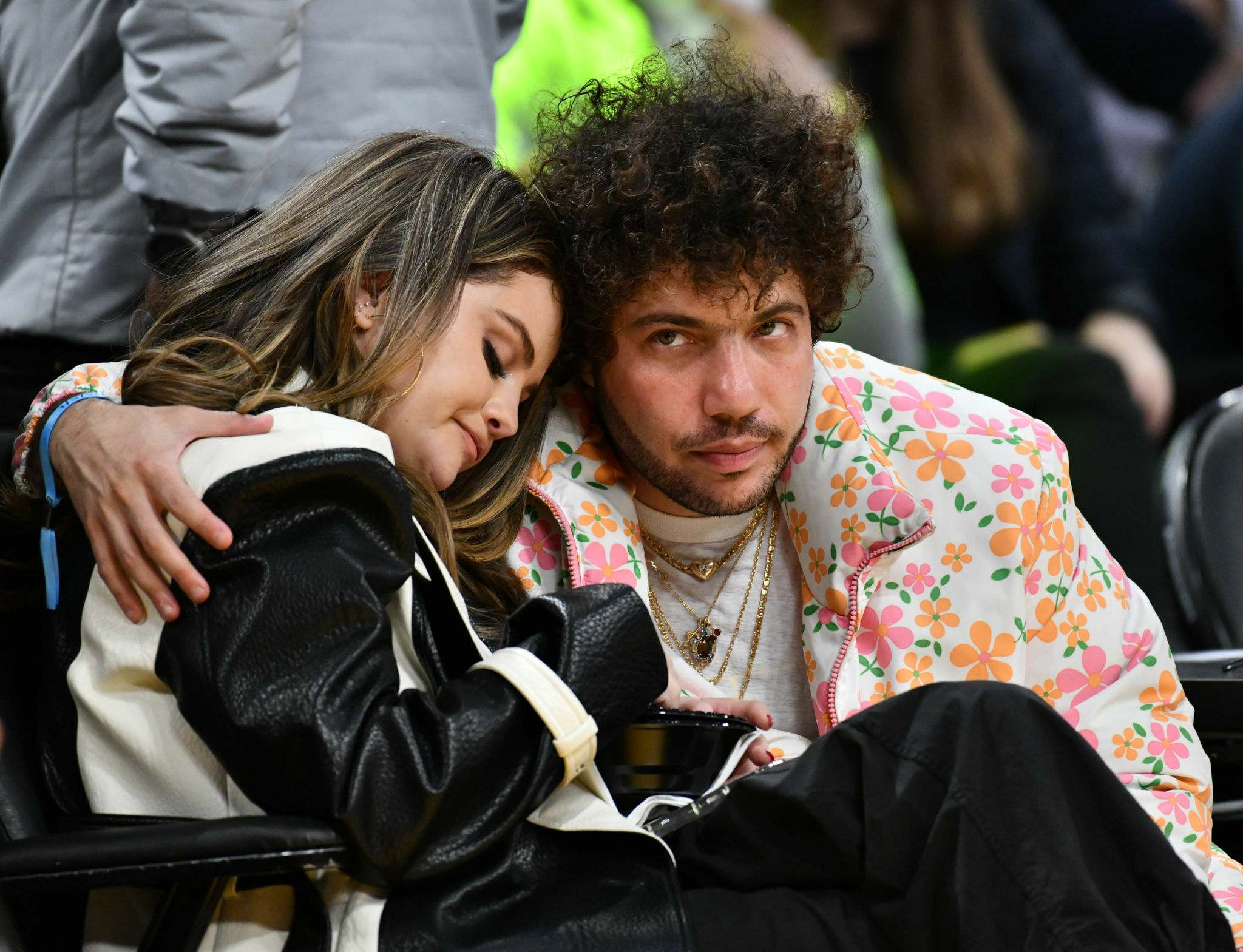 Selena_Gomez_-_Miami_Heat_v_Los_Angeles_Lakers_at_Crypto_com_Arena_in_Los_Angeles_January_32C_202417.jpg