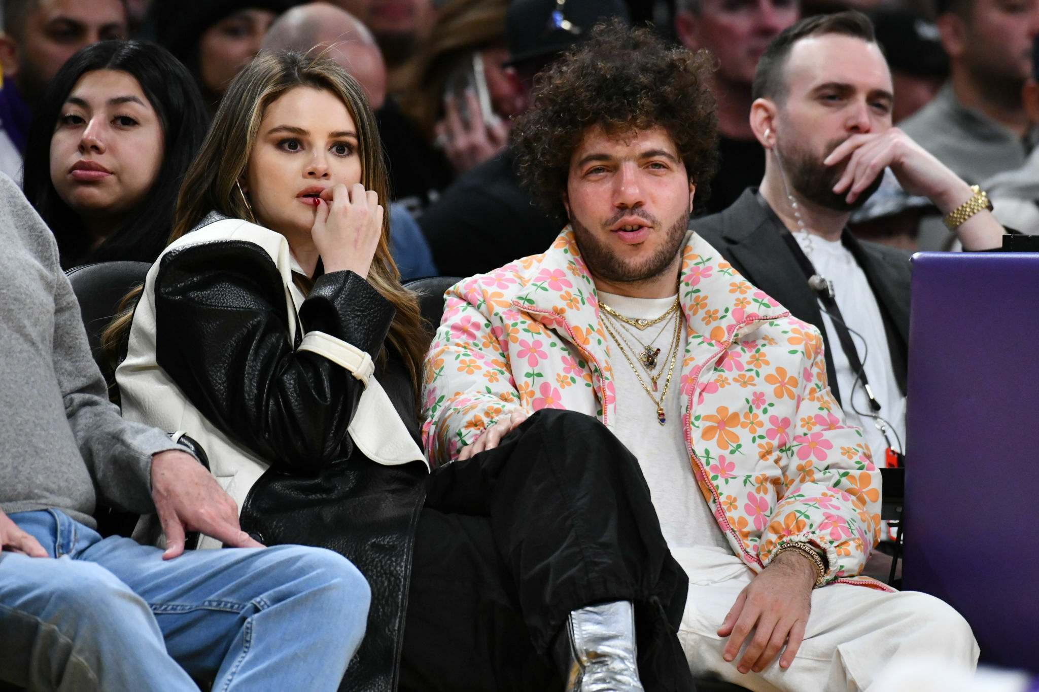 Selena_Gomez_-_Miami_Heat_v_Los_Angeles_Lakers_at_Crypto_com_Arena_in_Los_Angeles_January_32C_202422.jpg