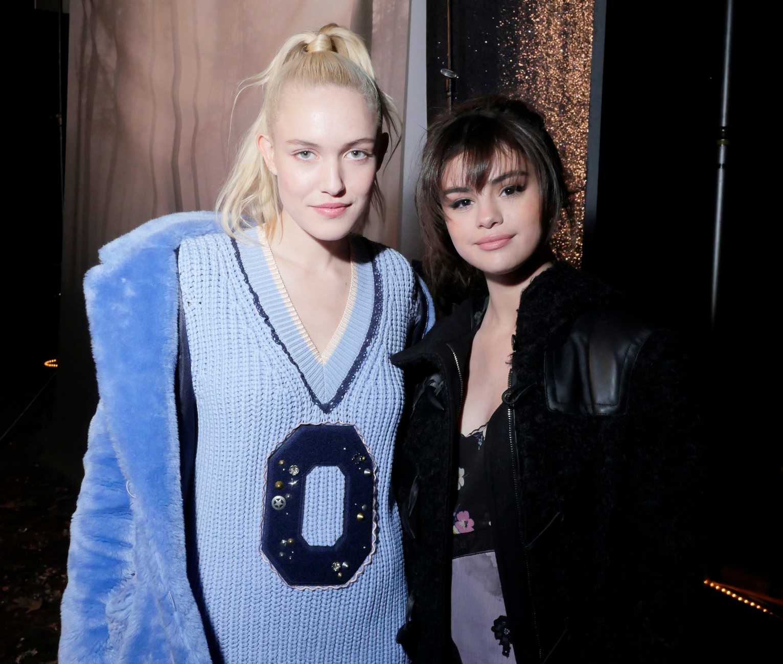 Selena_Gomez_-_NYFW_Coach_1941_on_February_13-07.jpg