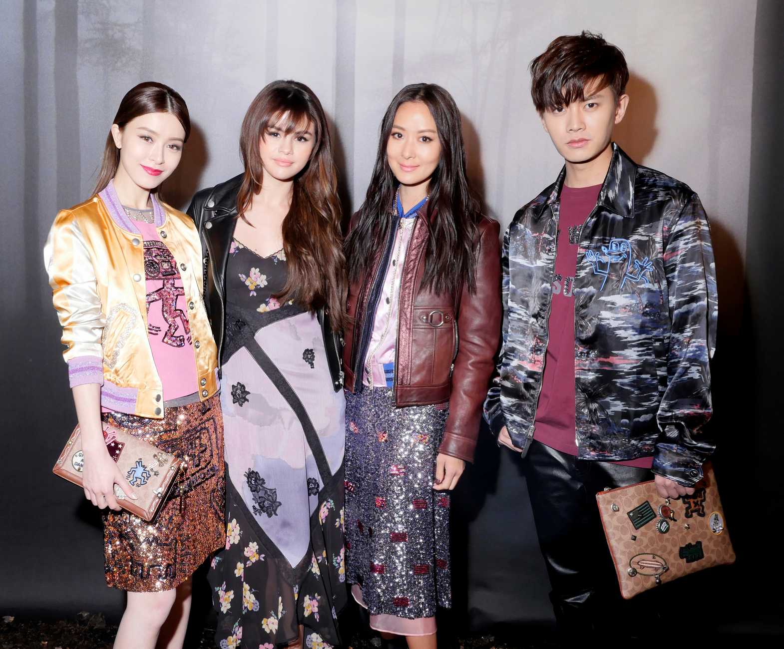 Selena_Gomez_-_NYFW_Coach_1941_on_February_13-11.jpg