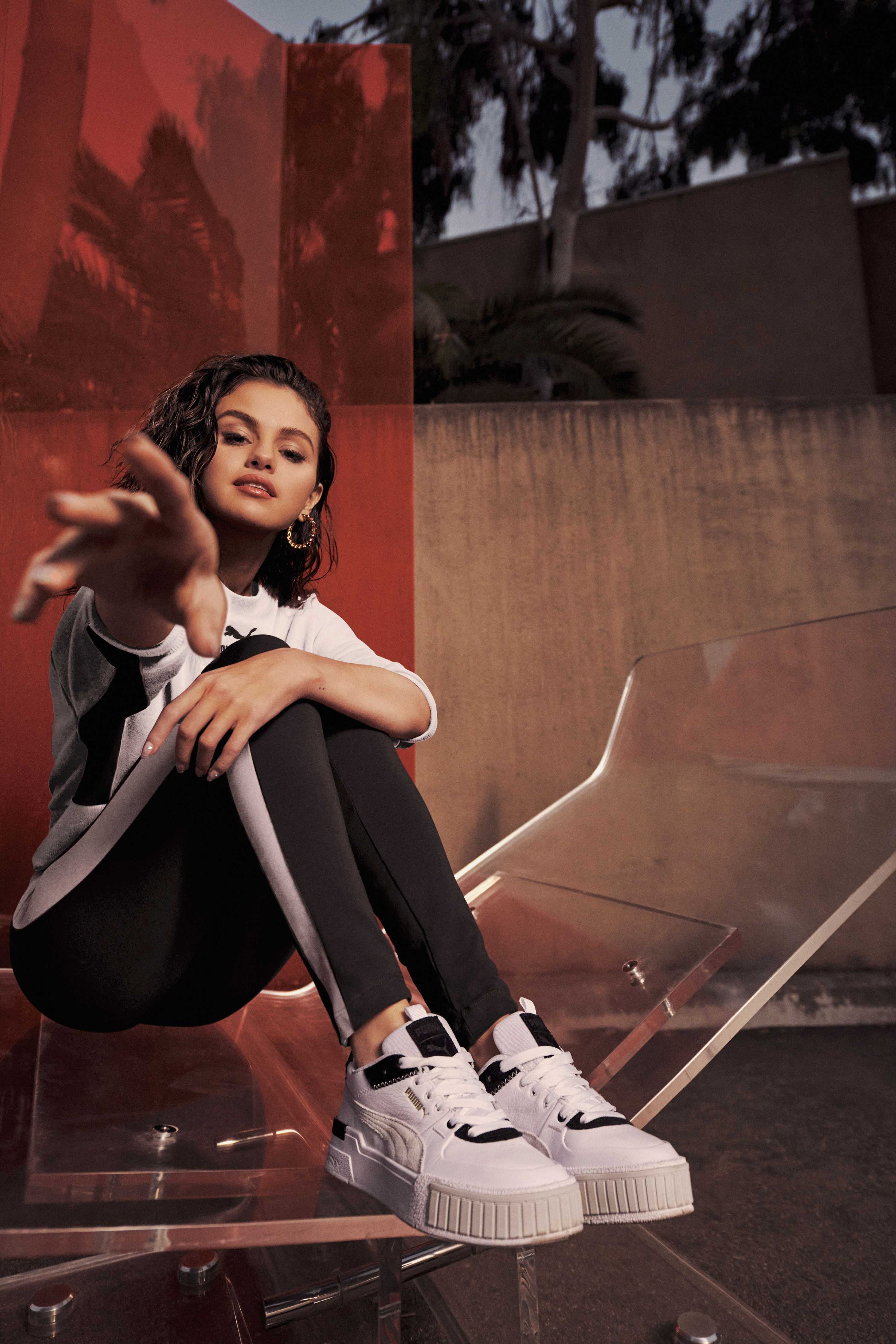 Selena_Gomez_-_Puma_Cali_Sport_Mix_-_2020_28129.jpg