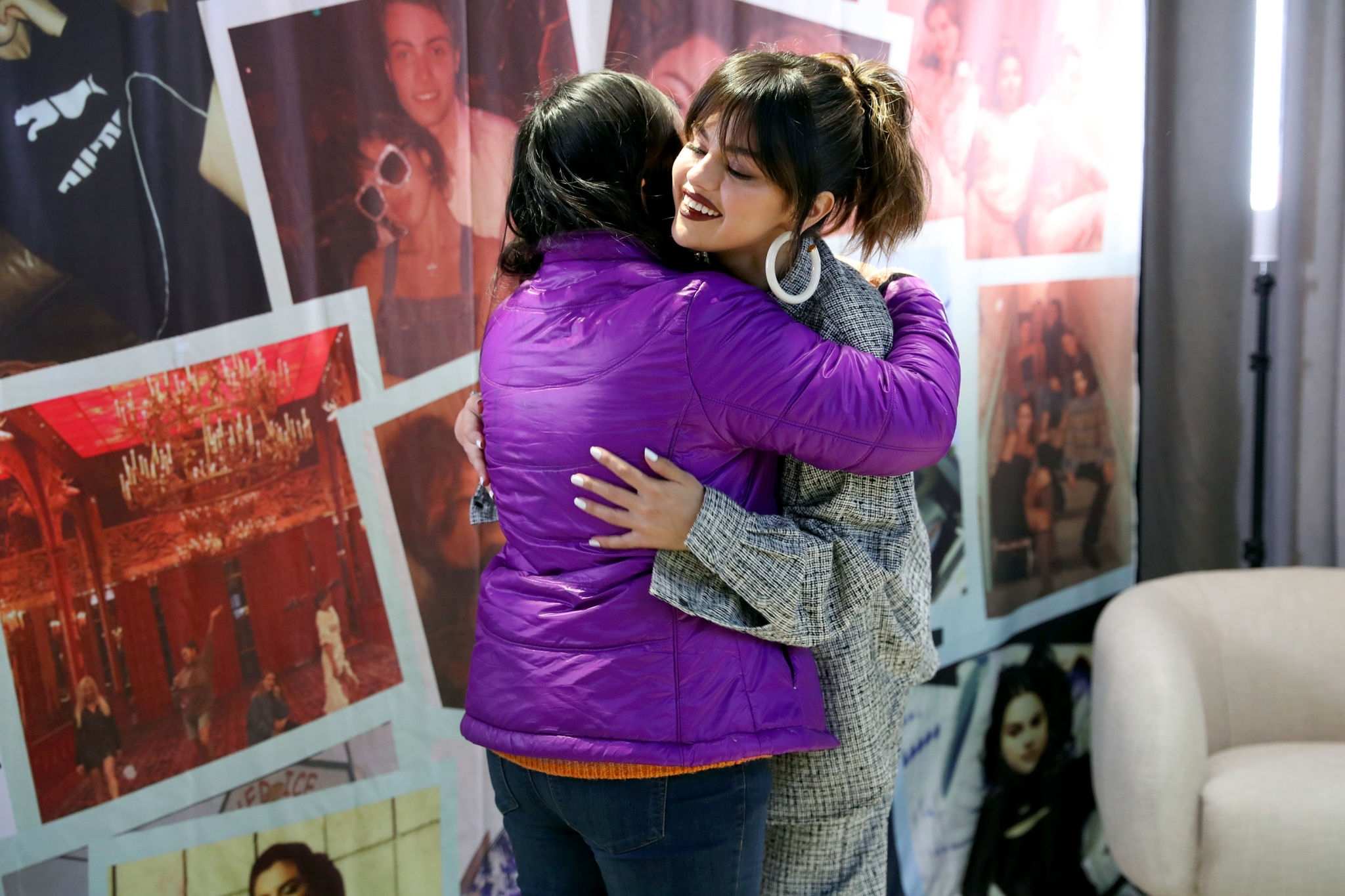 Selena_Gomez_-_Puma_flagship_store_in_New_York_January_142C_2020-09.jpg