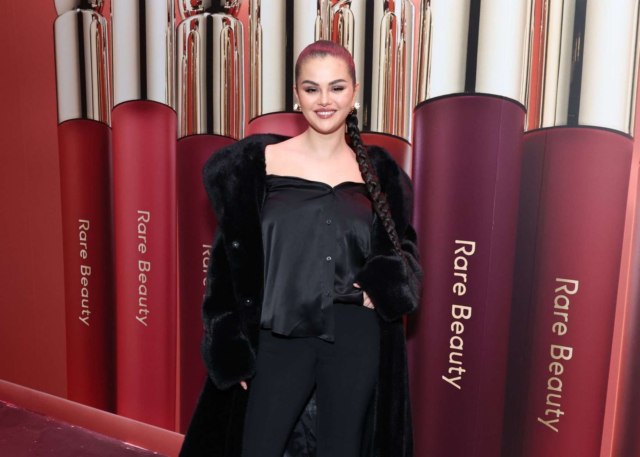Selena_Gomez_-_Rare_Beauty_Soft_Pinch_Tinted_Lip_Oil_Collection_launch_event_in_New_York_March_292C_202306.jpg