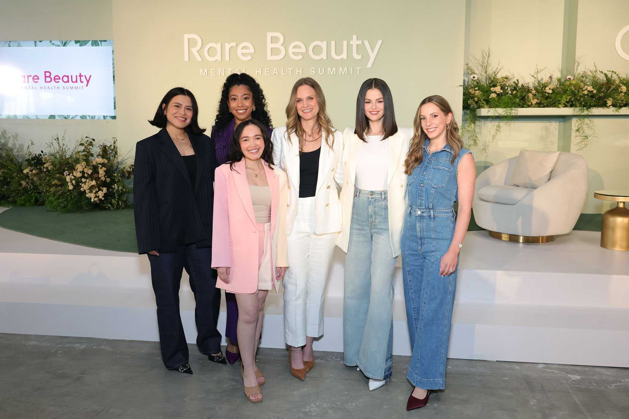 Selena_Gomez_-_Rare_Beauty_s_4th_annual_Mental_Health_Summit2C_Los_Angeles_CA_-_May_12C_2025-21.jpg