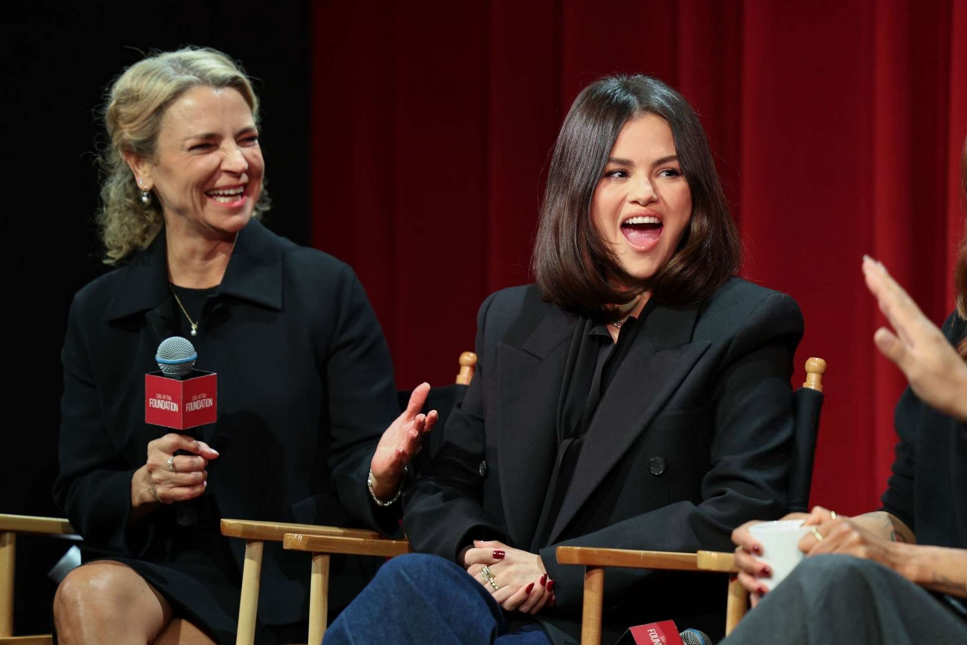 Selena_Gomez_-_SAG-AFTRA_Foundation_Conversations_Presents_Emilia_Perez_in_Los_Angeles_November_192C_2024_09.jpg
