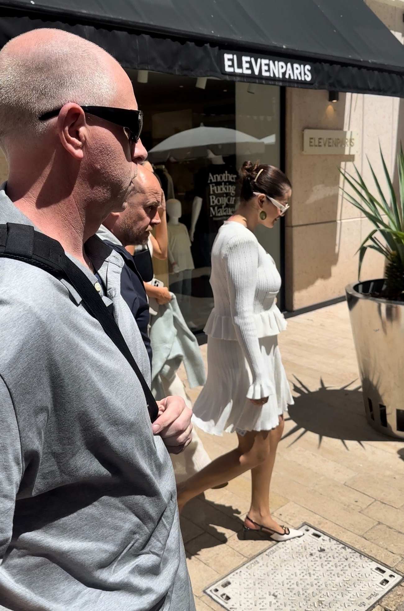 Selena_Gomez_-_Seen_out_during_the_77th_Annual_Cannes_FIlm_Festival_in_Cannes2C_France_May_172C_2024_12.jpg