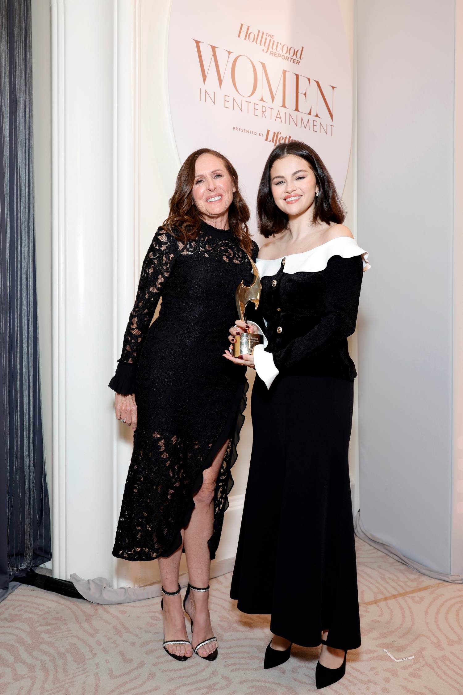 Selena_Gomez_-_The_Hollywood_Reporter_s_Annual_Women_In_Entertainment_Gala_-_December_42C_2024_31.jpg