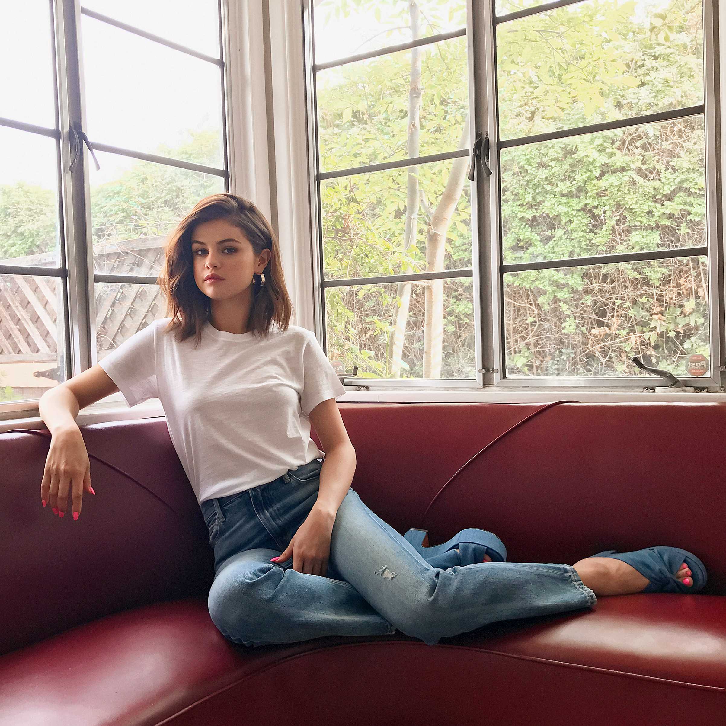Selena_Gomez_-_Time_Magazine_s__Firsts__Issue_2017-03.jpg