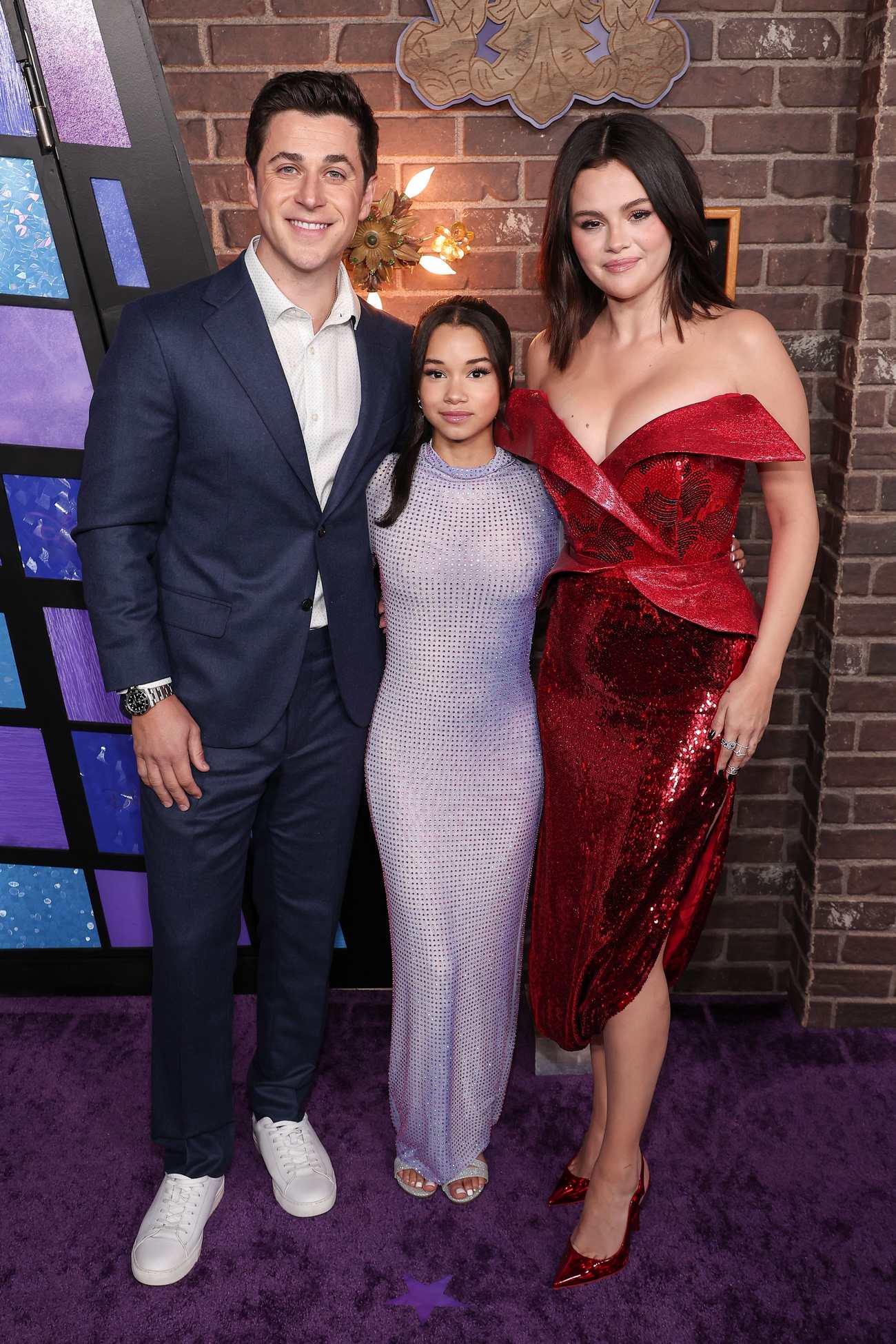 Selena_Gomez_-_World_Premiere_of_Disney_s_Wizards_Beyond_Waverly_Place2C_Los_Angeles_CA_-_October_282C_2024_59.jpg