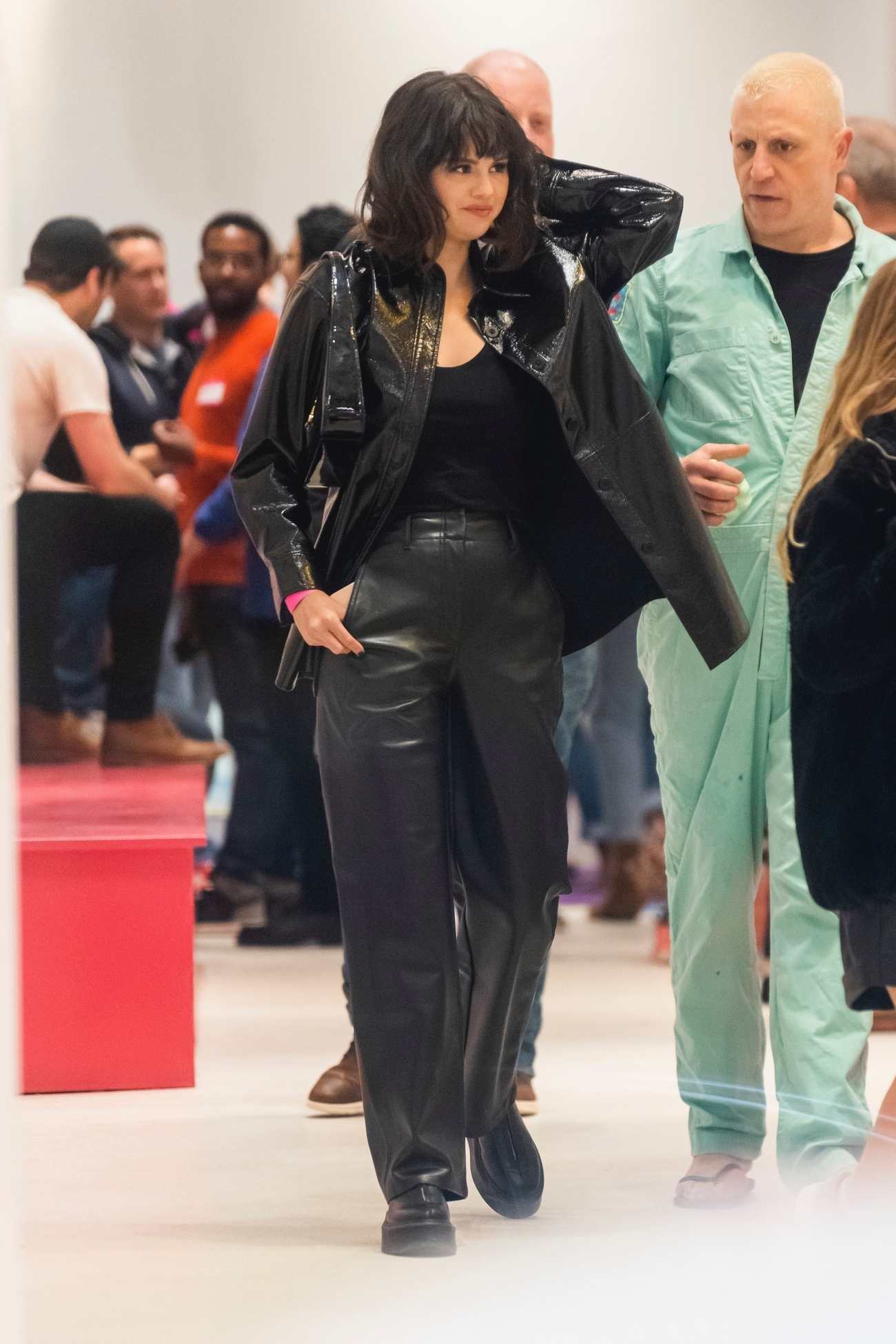 Selena_Gomez_-__At_Sloomoo_Institute_with_her_sister_in_New_York_City2C_0331202203.jpg