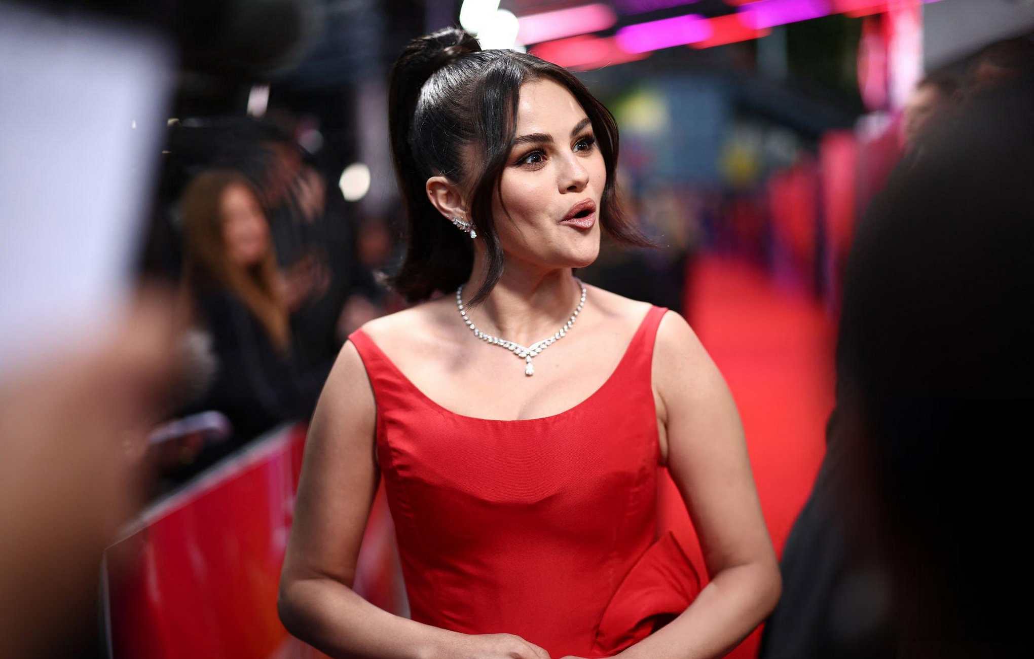 Selena_Gomez_-__Emilia_Perez_Headline_Gala_during_the_68th_BFI_London_Film_Festival_-_10112024_48.jpg