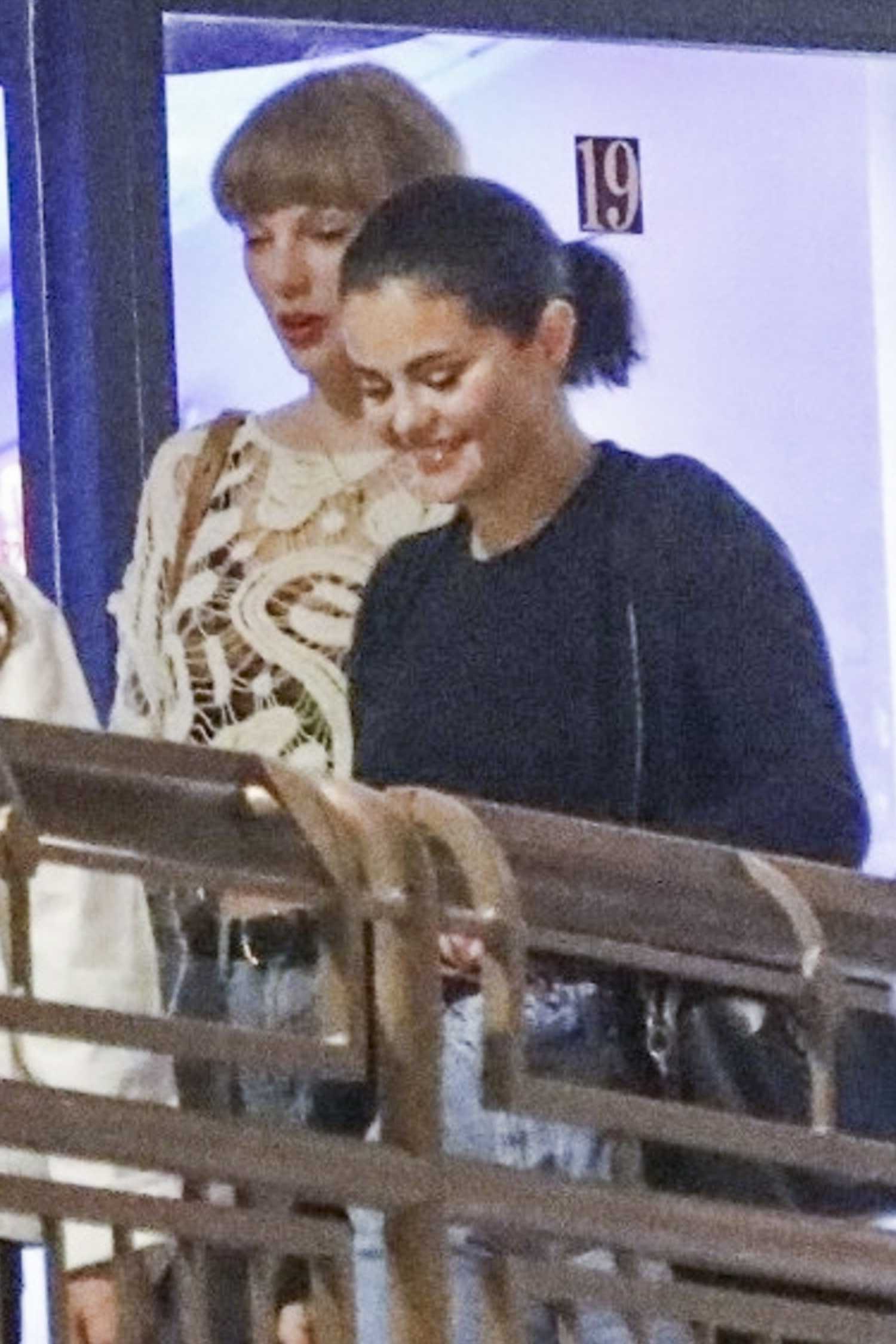 Selena_Gomez_-_at_Sushi_Park_in_West_Hollywood2C_California__1019202301.jpg