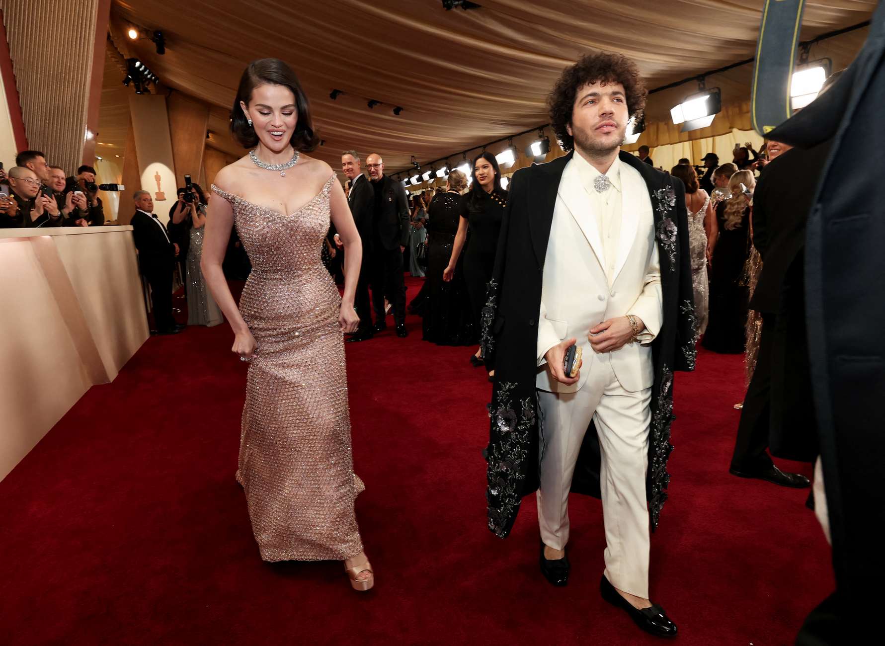 Selena_Gomez_-_at_the_97th_Annual_Academy_Awards_at_Dolby_Theatre_in_Hollywood2C_California_-_March_22C_2025_53.jpg