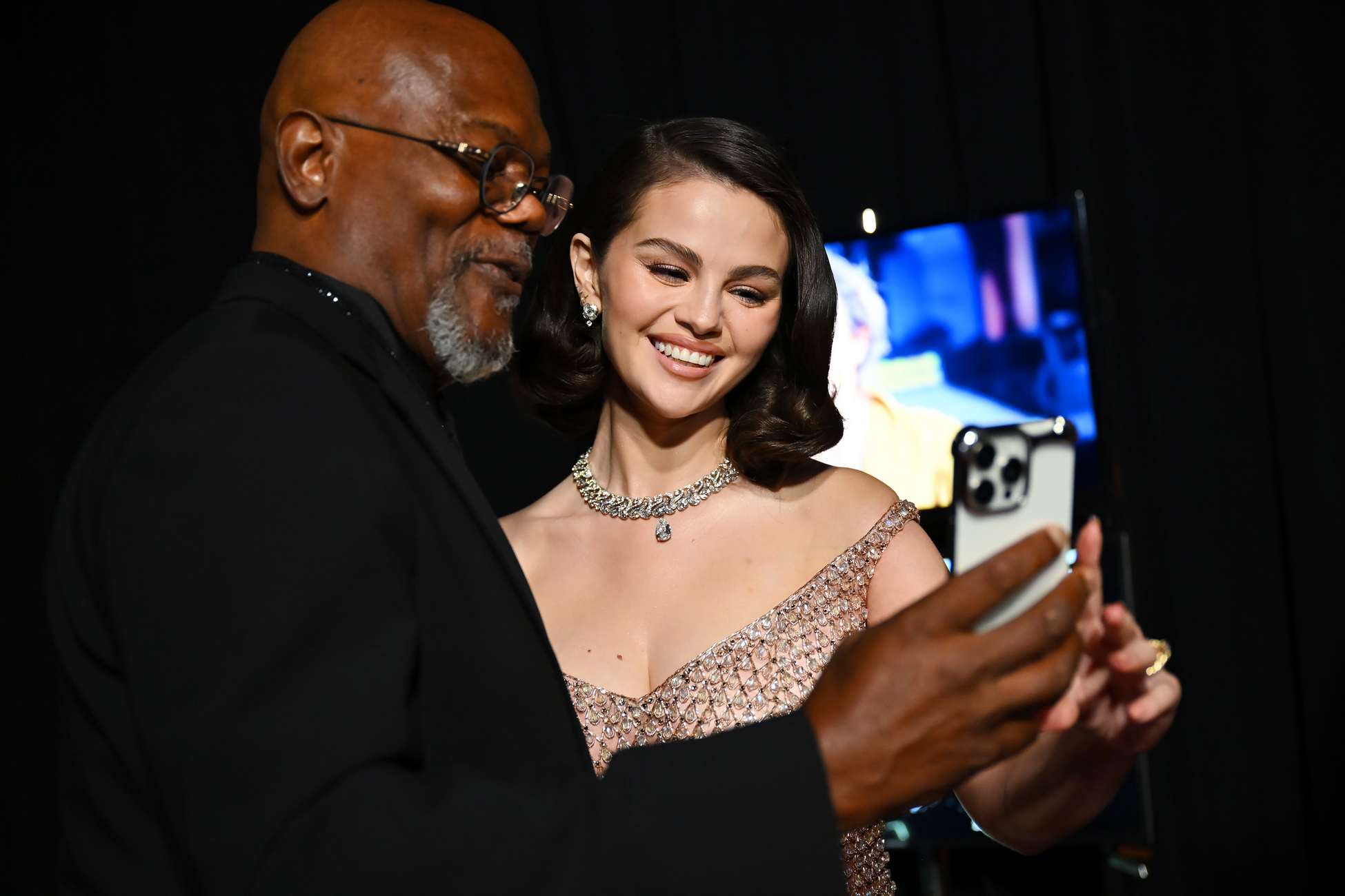 Selena_Gomez_-_at_the_97th_Annual_Academy_Awards_at_Dolby_Theatre_in_Hollywood2C_California_-_March_22C_2025_61.jpg
