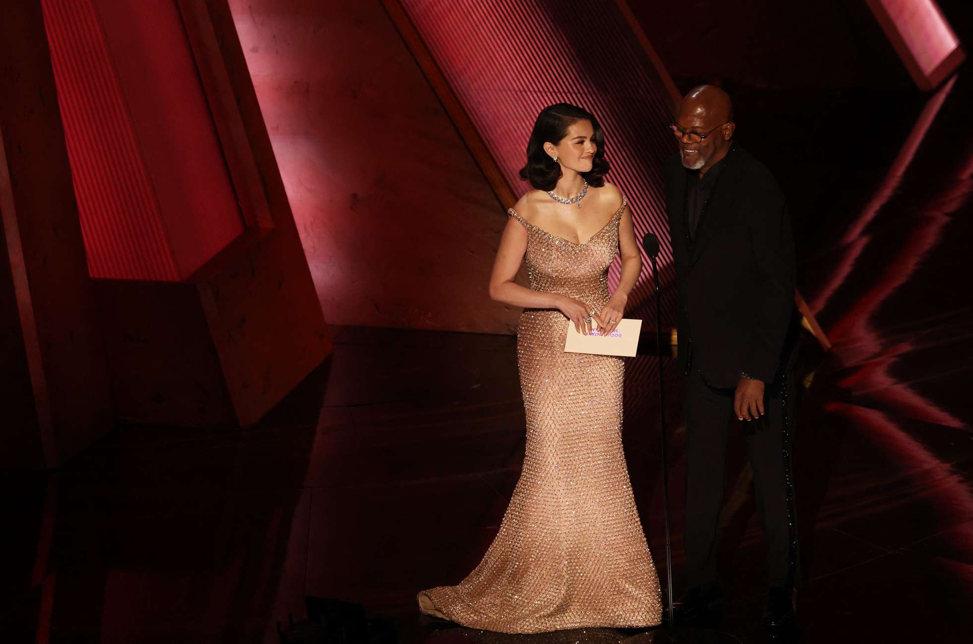 Selena_Gomez_-_at_the_97th_Annual_Academy_Awards_at_Dolby_Theatre_in_Hollywood2C_California_-_March_22C_2025_72.jpg