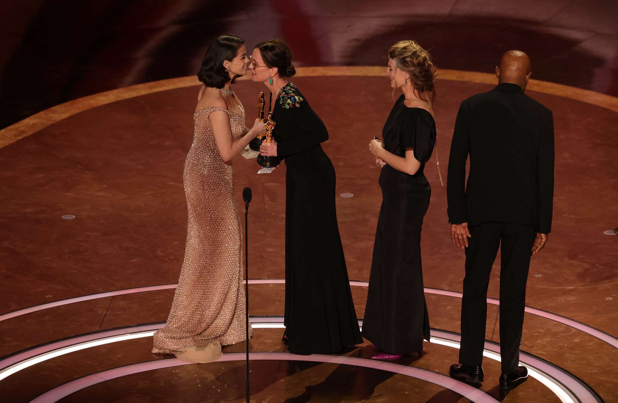 Selena_Gomez_-_at_the_97th_Annual_Academy_Awards_at_Dolby_Theatre_in_Hollywood2C_California_-_March_22C_2025_74.jpg