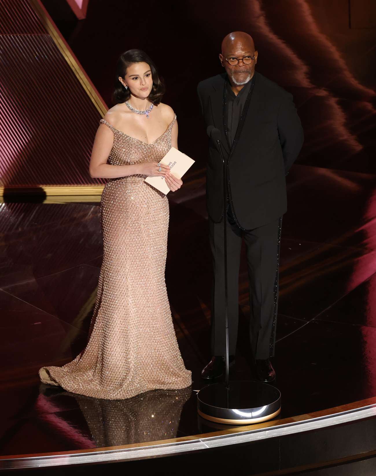 Selena_Gomez_-_at_the_97th_Annual_Academy_Awards_at_Dolby_Theatre_in_Hollywood2C_California_-_March_22C_2025_77.jpg