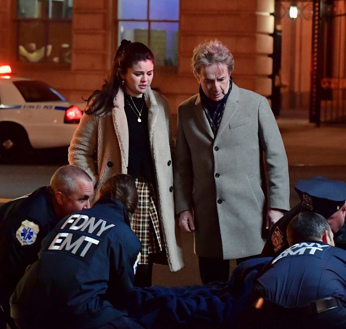 Selena_Gomez_-_films_a_night_scene_for_her_upcoming_project_Only_Murders_In_The_Building_In_New_York2C_03302021_07.jpg