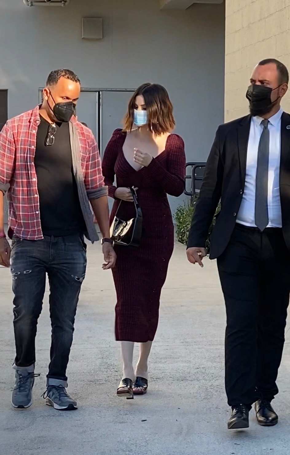 Selena_Gomez_-_promotes__Only_Murders_in_the_Building__in_Los_Angeles2C_California__1028202111.jpg