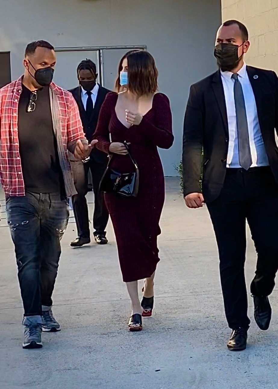 Selena_Gomez_-_promotes__Only_Murders_in_the_Building__in_Los_Angeles2C_California__1028202112.jpg