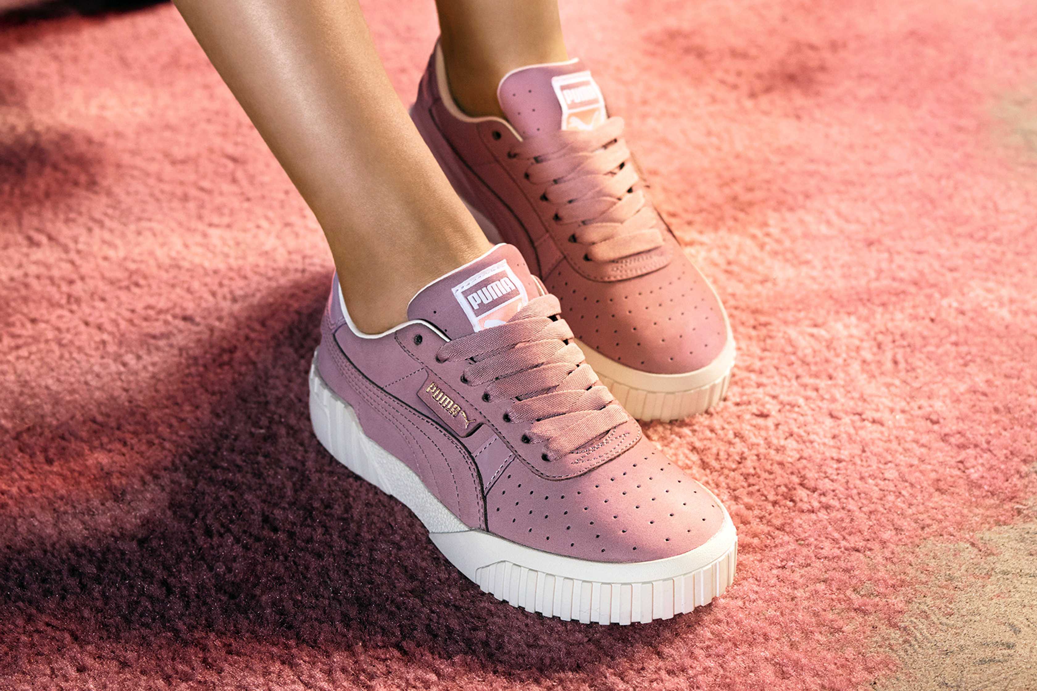 Selena_Gomez_Cali_Nubuck_Puma_Shoot_2019-05.jpg