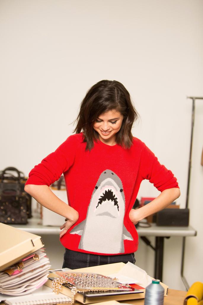 Selena_Gomez_X_Coach_Collection_-_Behind_The_Scenes-05.jpg