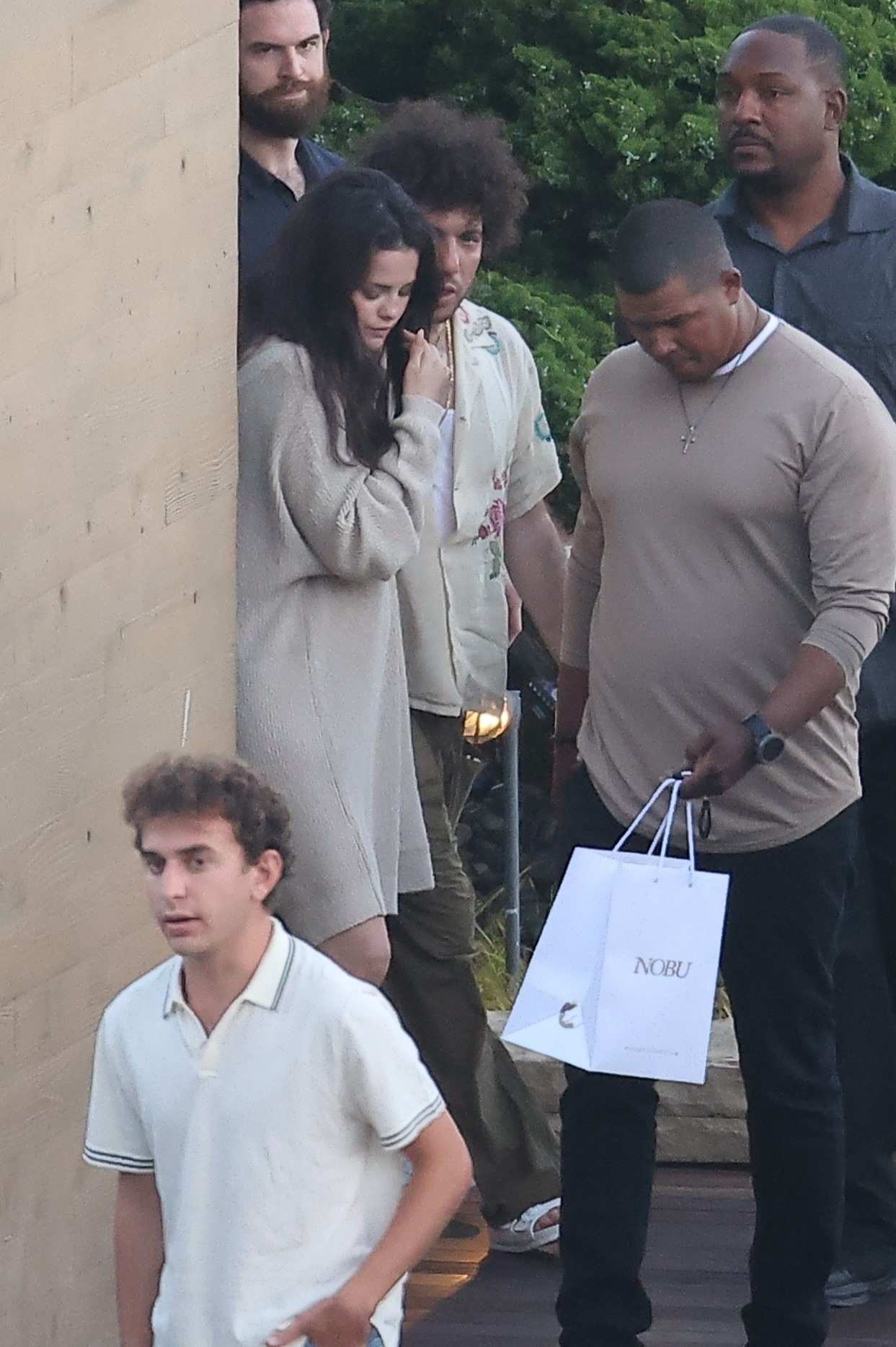 Selena_Gomez___Leaving_Nobu_in_Malibu_06152024_28.jpg