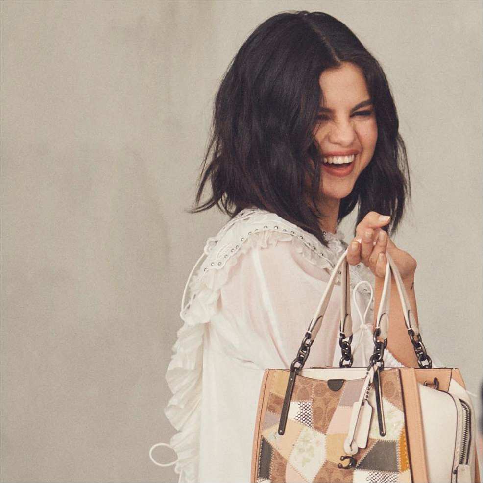 Selena_Gomez_x_Coach_2019-02.jpg