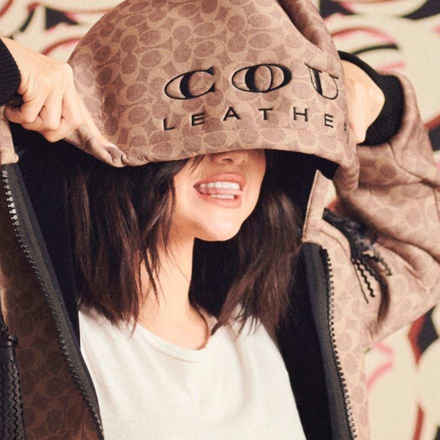 Selena_Gomez_x_Coach_2019__03.jpg