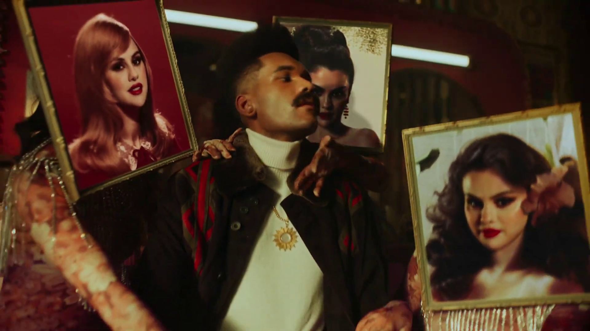 Selfish_Love_MV_44.jpg