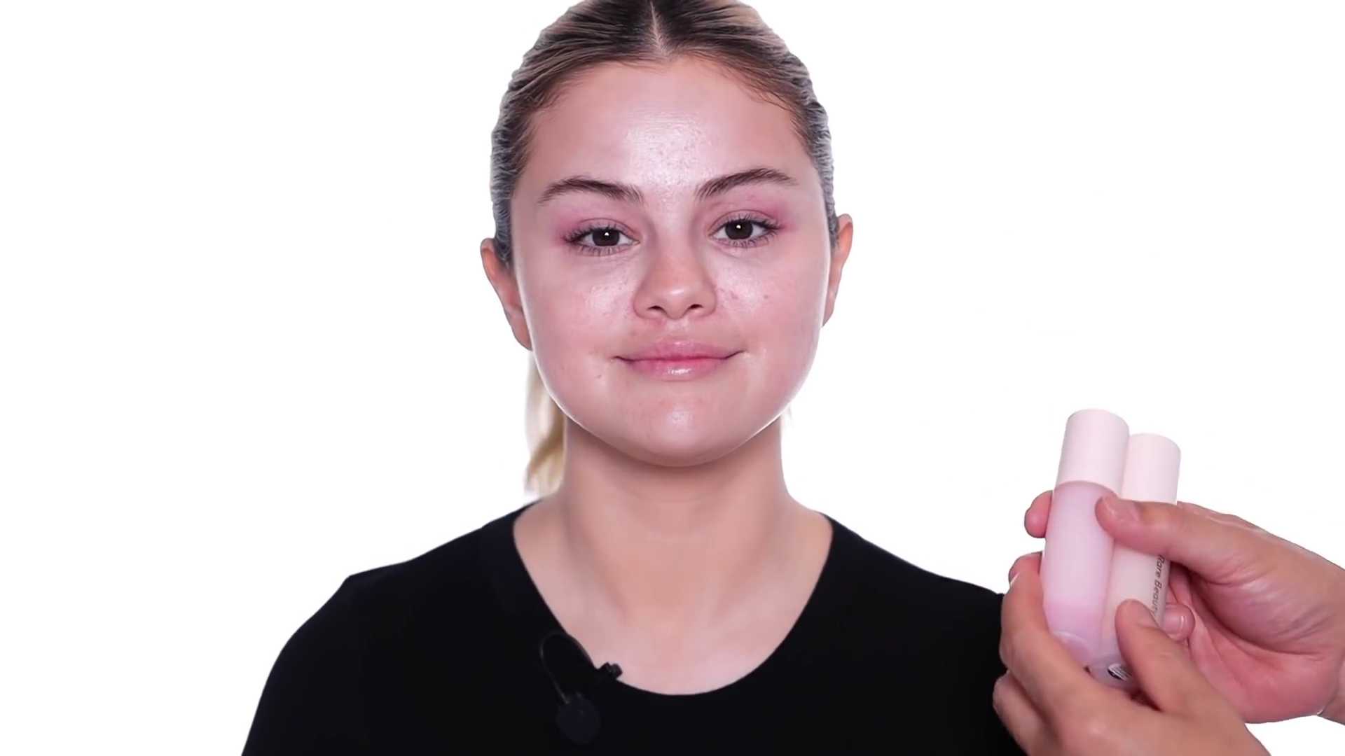 Summer_Day_To_Night_Makeup_With_Selena_Gomez_16.jpg