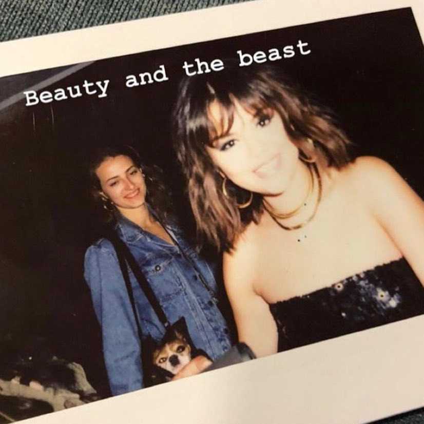 Taylor_Swift27s_Concert_5BBehind_the_scenes5D_-_May_9-04.jpg