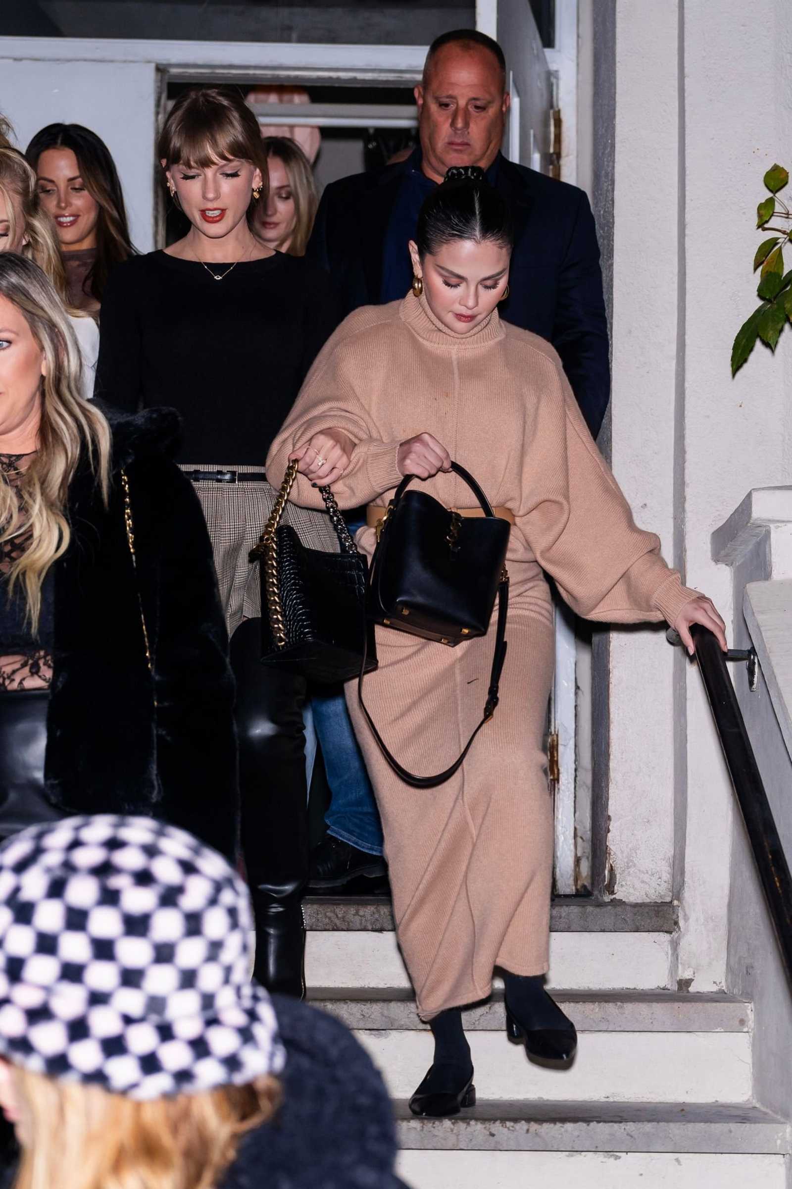 Taylor_Swift2C_Sophie_Turner2C_and_Selena_Gomez_-_Out_in_New_York_November_42C_202317.jpg