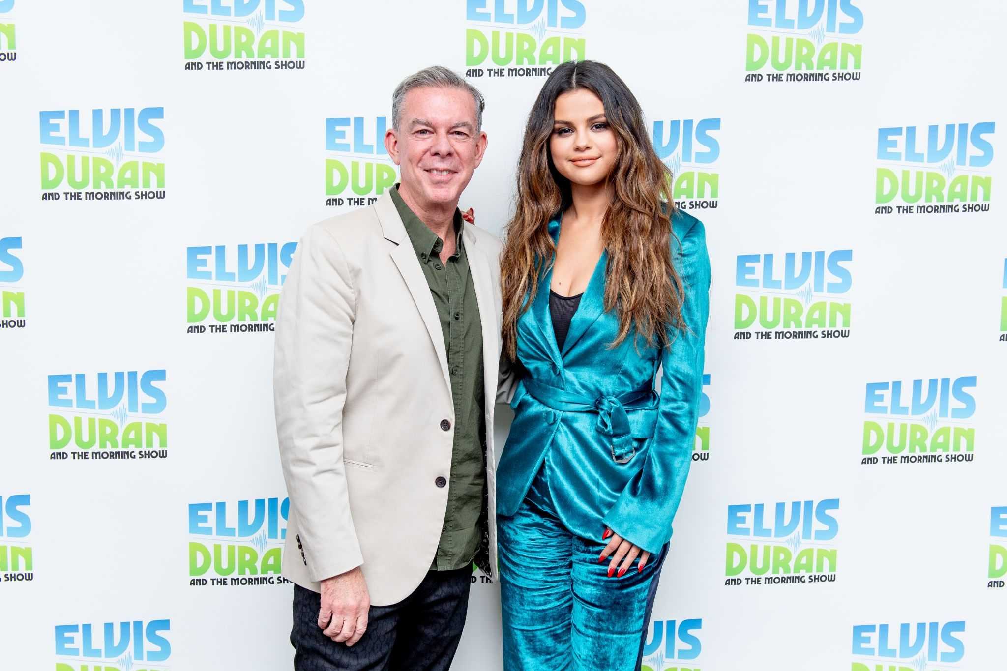 The_Elvis_Duran_Z100_Morning_Show_-_October_28-04.jpg