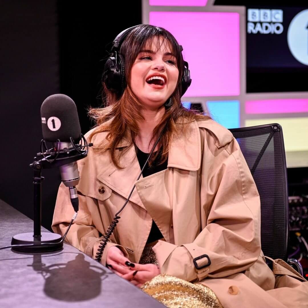 The_Radio_1_Breakfast_Show_with_Nick_Grimshaw_in_London_02.jpg