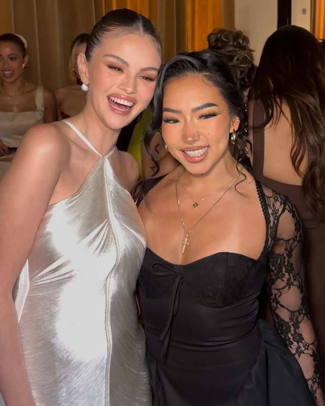 at_a_Rare_Beauty_event_2_04.jpg