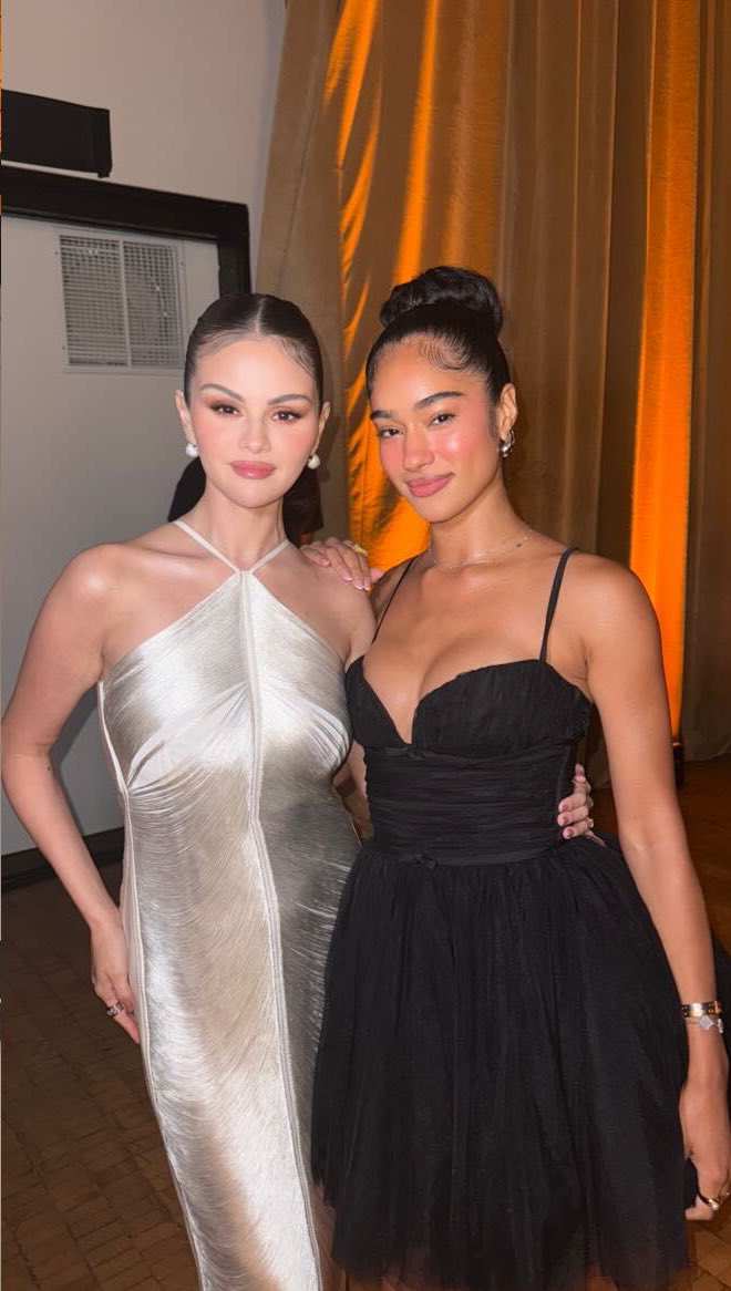 at_a_Rare_Beauty_event_2_07.jpg