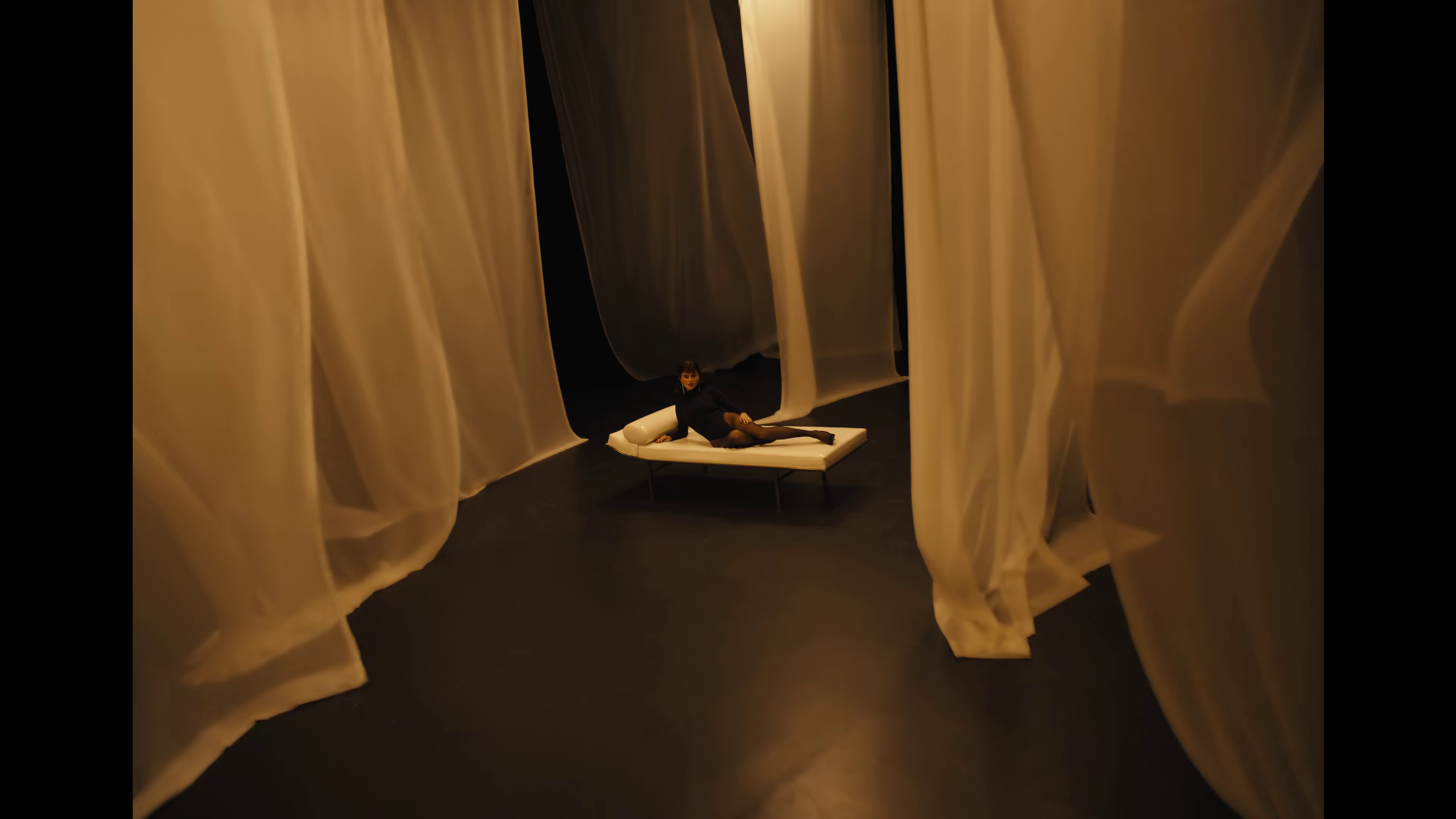 in_the_dark_2810429.png