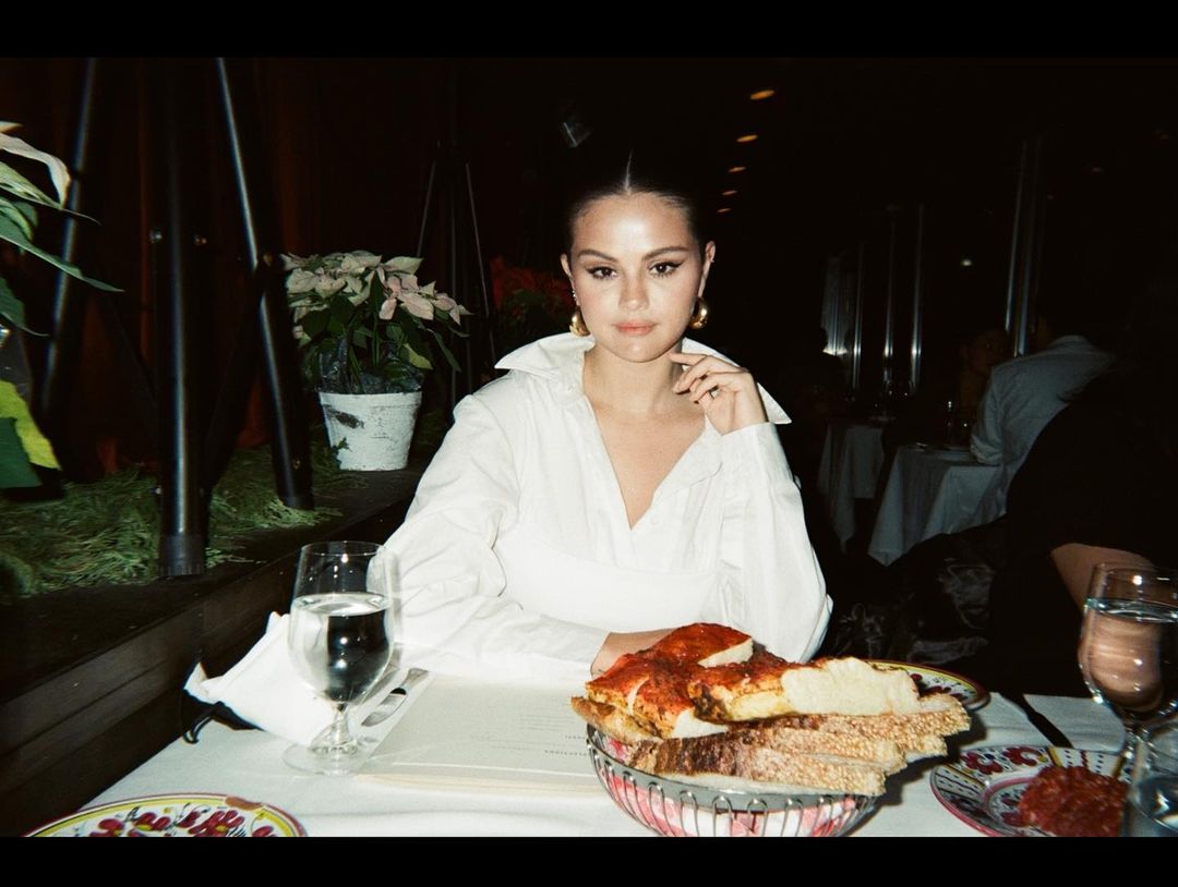 selena_03.jpg