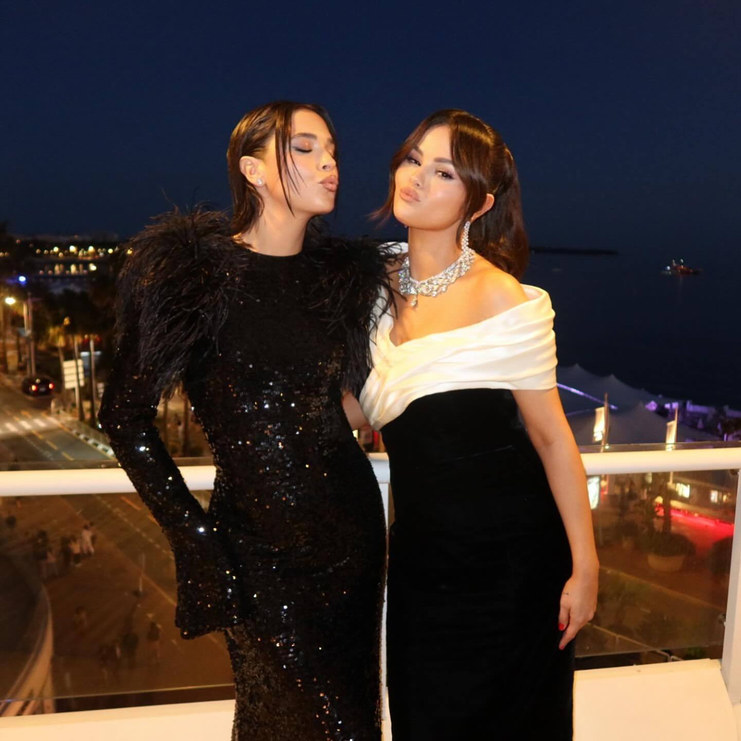 selena_282229.jpg