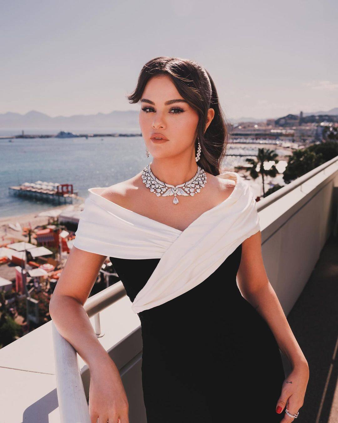 selena_283529.jpg