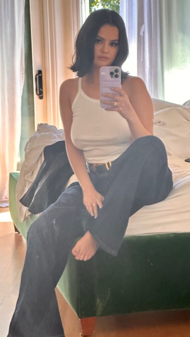 selena_29.jpg