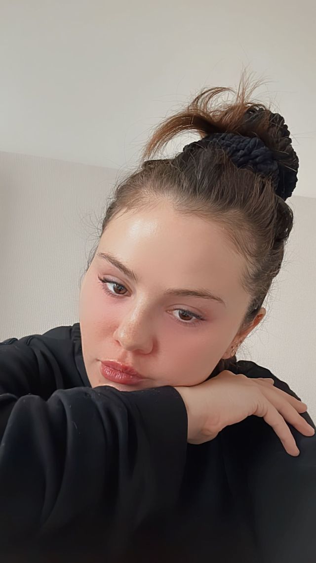 selena_38.jpg