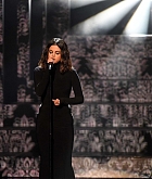 2019_AMAs_Performance_17.jpg