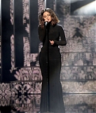 2019_AMAs_Performance_21.jpg