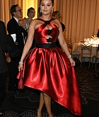 433888225_selena16-2.jpg