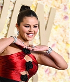 81st_Golden_Globe_Awards_-_Arrivals44.jpg
