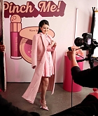 Celebrates_the_Launch_Of_Rare_Beauty_s_Soft_Pinch_Luminous_Powder_Blush_Collection_14.jpg