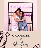 Coach_Hosts_Meet_2B_Greet_with_Selena_Gomez_at_The_Grove_5BFans_Session5D_-_September_5-04.jpg